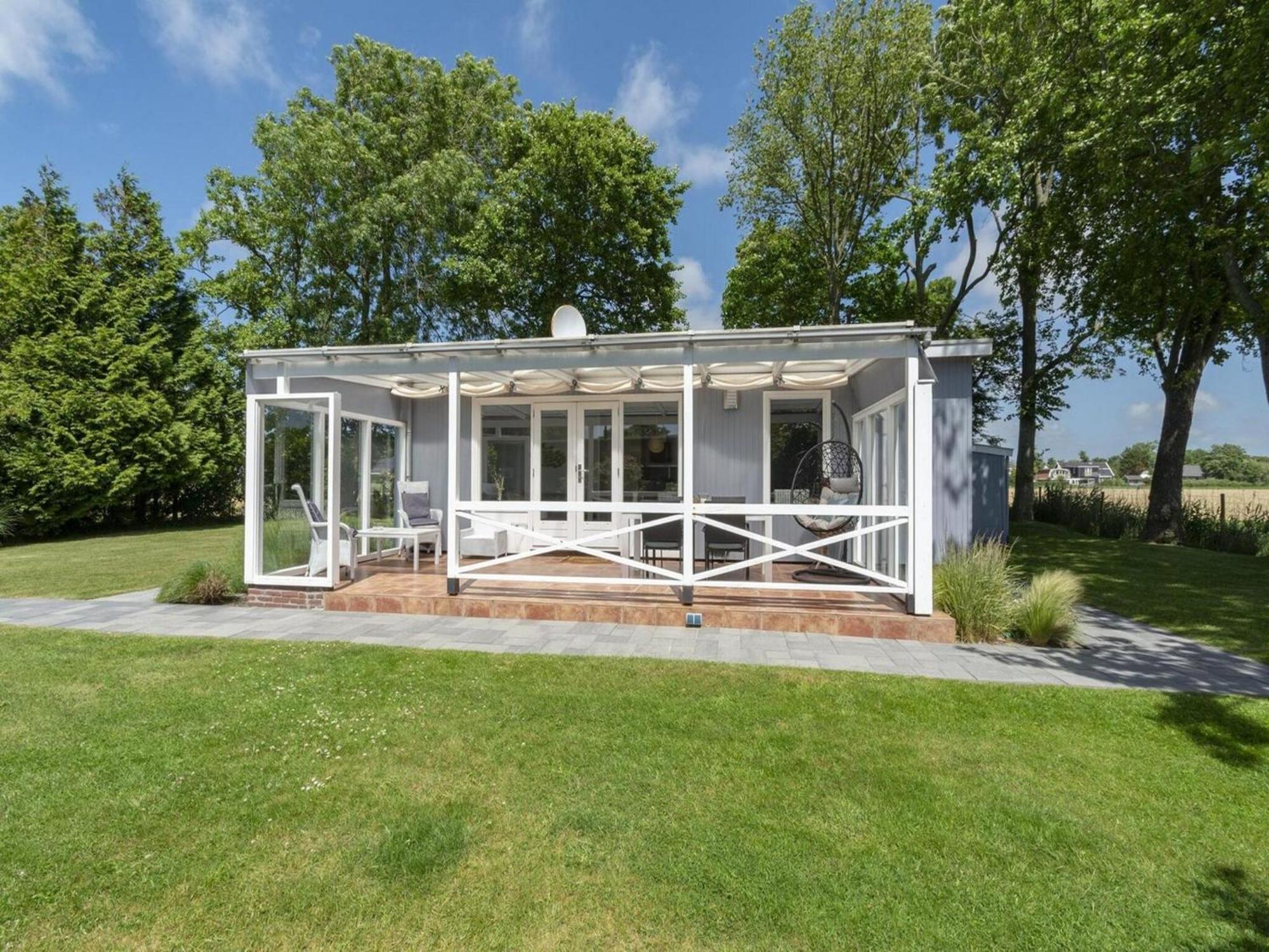 Modern Holiday Home With Large Garden Sint Maartensvlotbrug ภายนอก รูปภาพ